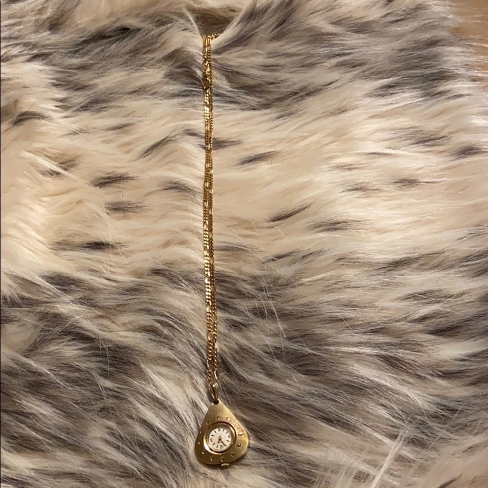 neckless watch